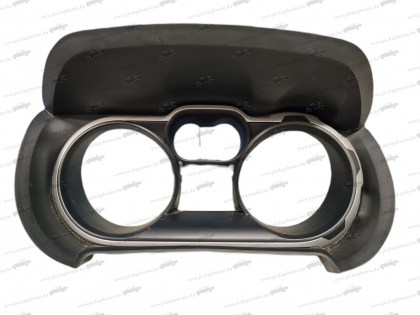 TKE Km óra burkolat